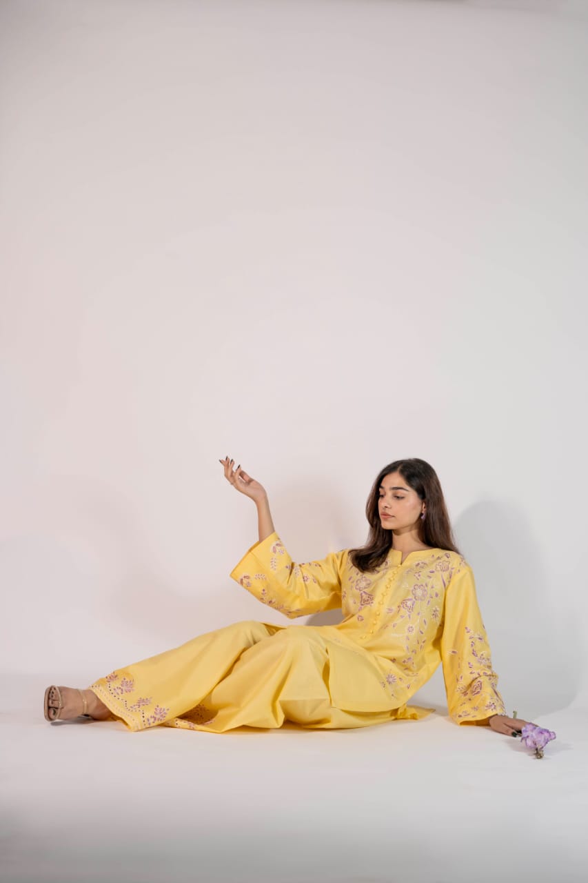 Yellow - HU Studios
