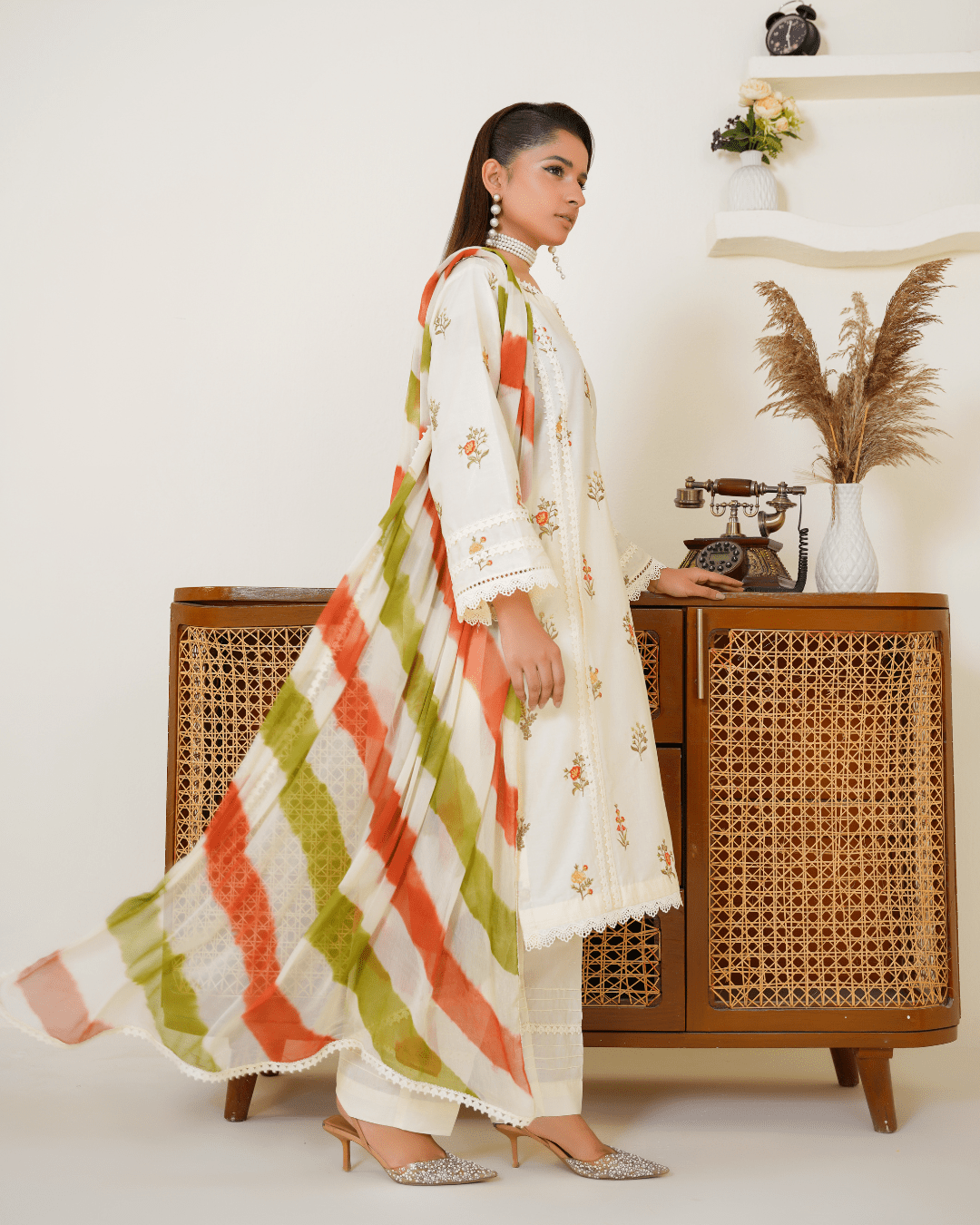 Ethereal Elegance - HU Studios