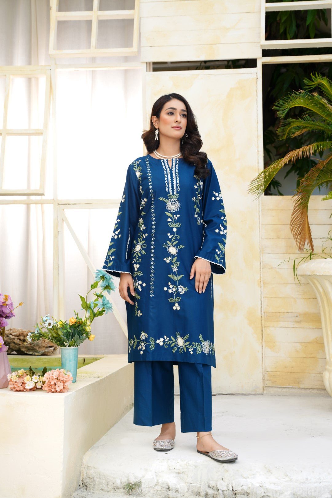 Sapphire Bloom - HU Studios